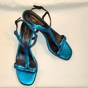 NWOT Donald Pliner Kiara Kitten Heels 7.5